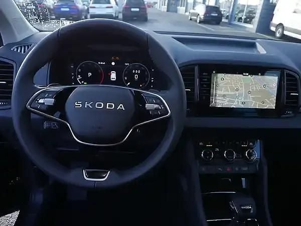 Neu Skoda Karoq 150 PS (110 kW) 2026 Blackmagicperleffekt SUV