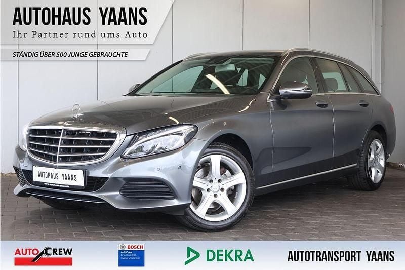 Grau Gebraucht 2016 Mercedes C220 Exclusive Limousine | 15.989 € (Superpreis) - Bild 1/4