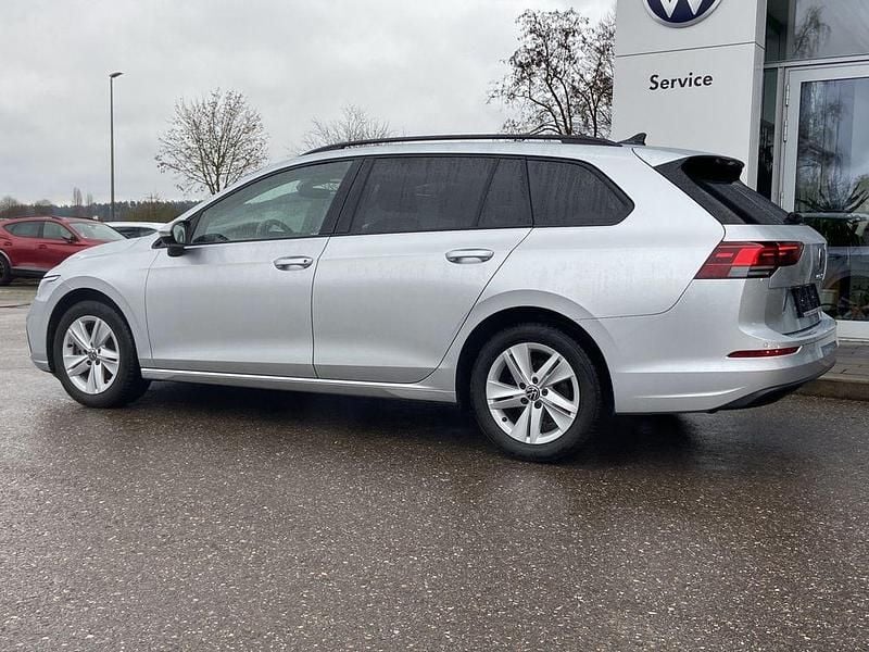 Gebraucht VW Golf VIII Life 116 PS (85 kW) 2022 Silber Kombi