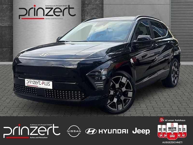 Abyss black / mic Gebraucht 2024 Hyundai Kona Prime SUV | 33.670 € (Fairer Preis) - Bild 1/3