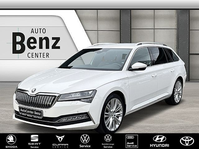 Weiß Gebraucht 2020 Skoda Superb LAURIN & KLEMENT Kombi | 28.990 € (Teuer) - Bild 1/1