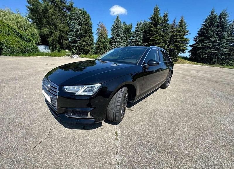 Schwarz Gebraucht 2018 Audi A4 Kombi | 17.000 € (Fairer Preis) - Bild 1/4