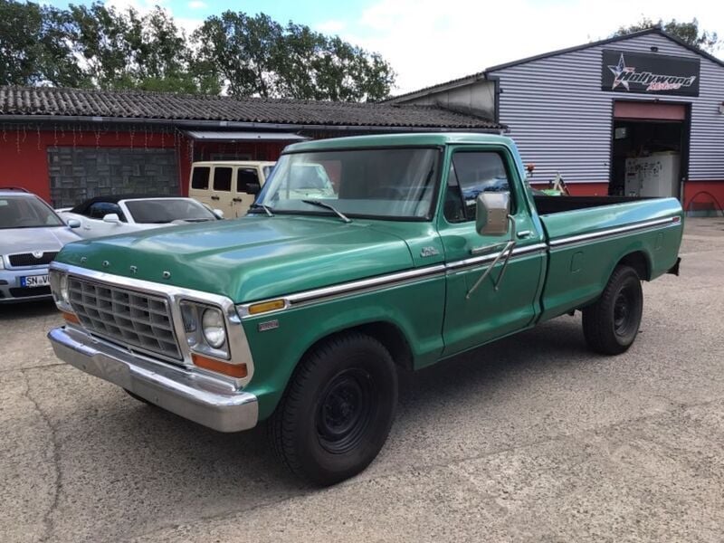 Gebraucht Ford F250 220 PS (161 kW) 1978 Grün metallic Abholung