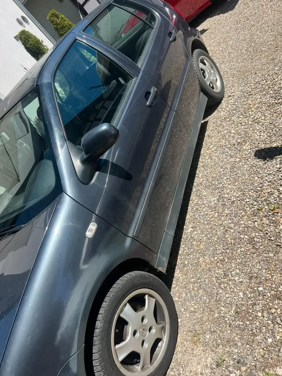 Gebraucht VW Polo 75 PS (55 kW) 2001 Grau Kleinwagen