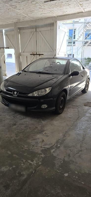 Gebraucht Peugeot 206 CC 109 PS (80 kW) 2005 Schwarz Cabrio