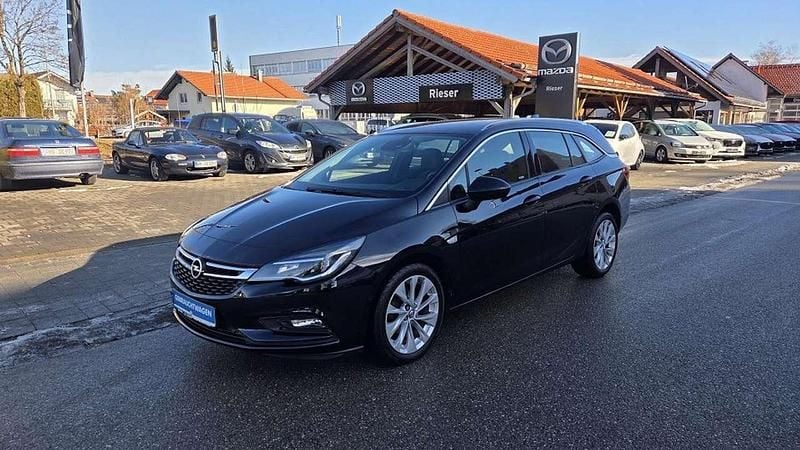 Tiefseeblau Gebraucht 2018 Opel Astra Innovation Kombi | 11.490 € (Fairer Preis) - Bild 1/4