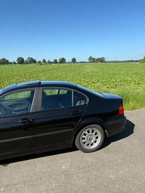 Gebraucht BMW 320 Shadowline 170 PS (125 kW) 2003 Schwarz Limousine