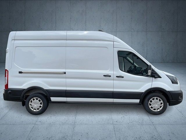 Gebraucht Ford Transit Trend 131 PS (96 kW) 2024 Weiß Van / Kleinbus