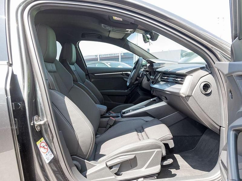 Gebraucht Audi S3 Business 310 PS (228 kW) 2024 Grau Limousine