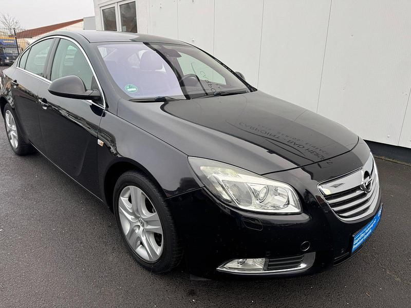 Gebraucht Opel Insignia Sport 220 PS (161 kW) 2008 Schwarz Limousine