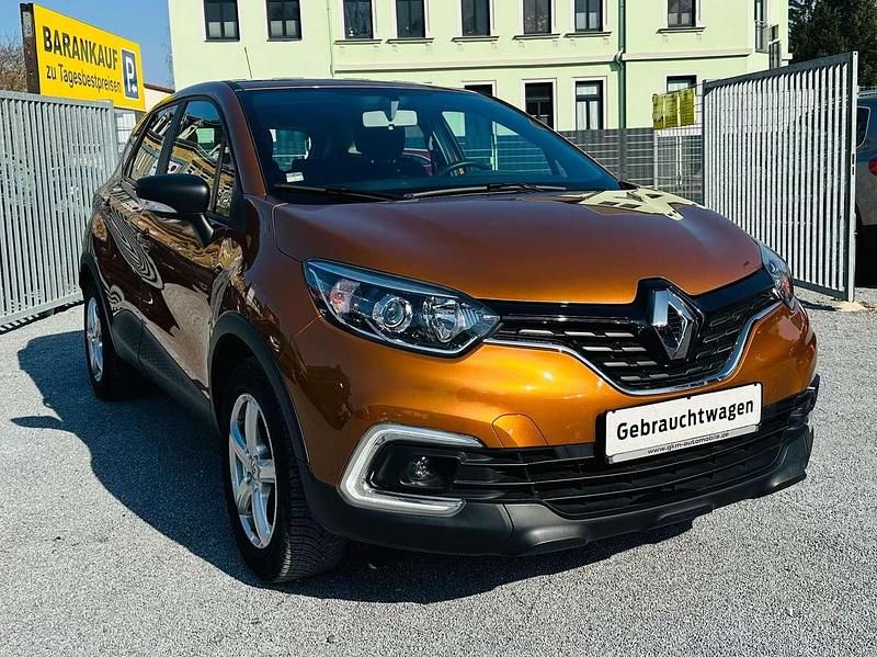 Gebraucht Renault Captur Life 90 PS (66 kW) 2019 Atacamaorange SUV