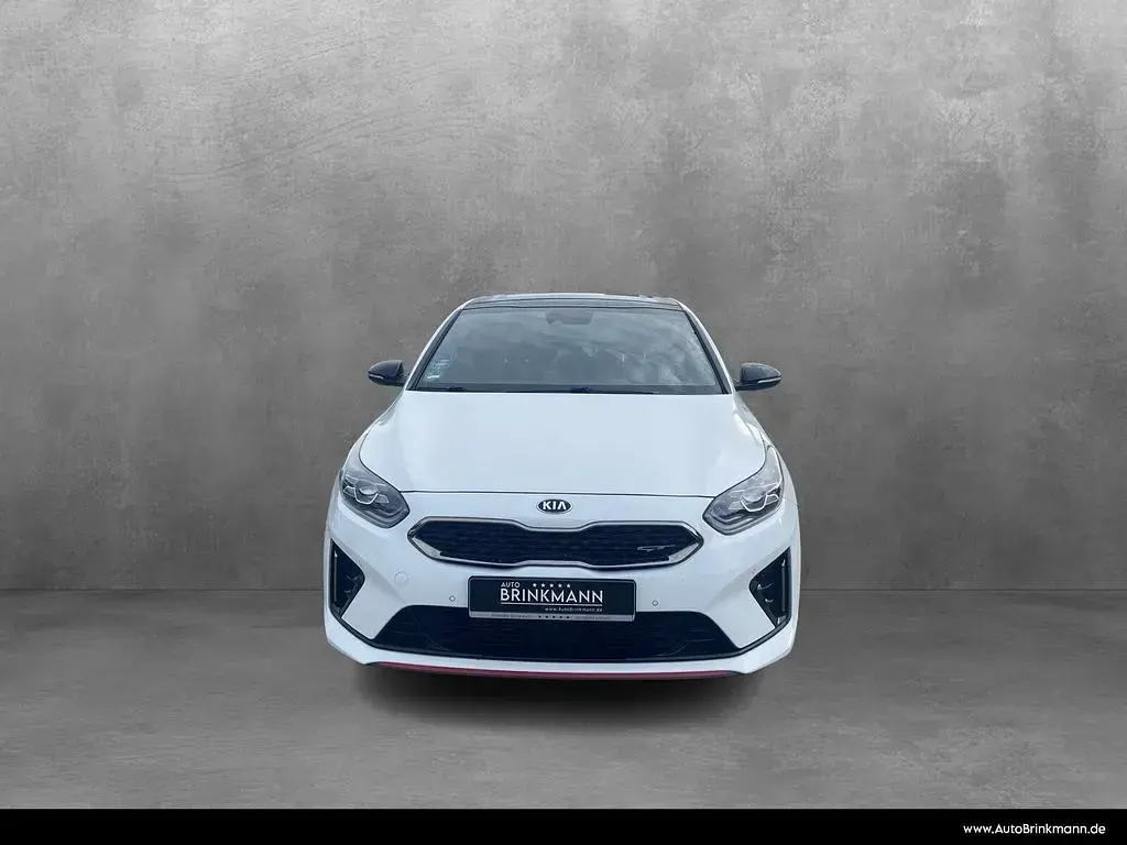 Gebraucht Kia ProCeed GT 204 PS (150 kW) 2020 (hw2) deluxeweiss met. Kombi