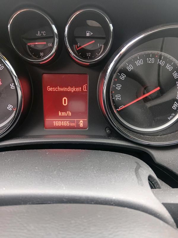 Gebraucht Opel Astra 125 PS (91 kW) 2011 Blau Kombi