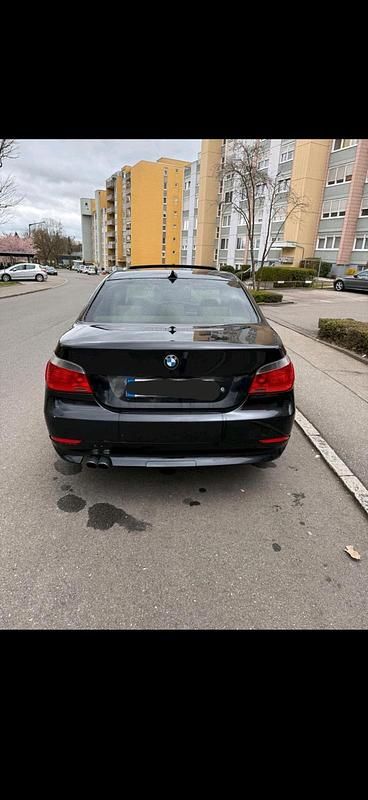 Second-hand BMW 525 192 CP (141 kW) 2003 Negru Berlinǎ