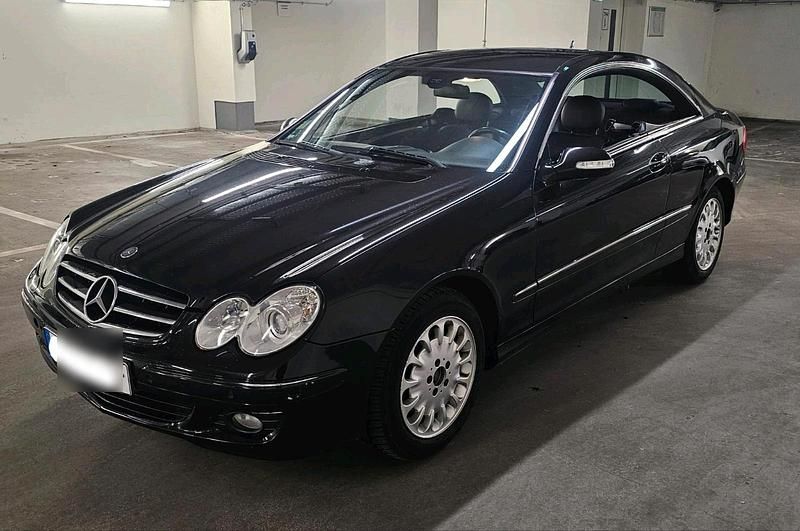 Schwarz Gebraucht 2007 Mercedes CLK200 Coupé | 5.800 € (Guter Preis) - Bild 1/4