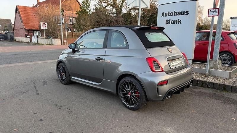 Używany Abarth 695C 179 KM (131 kW) 2023 Szary Kabriolet