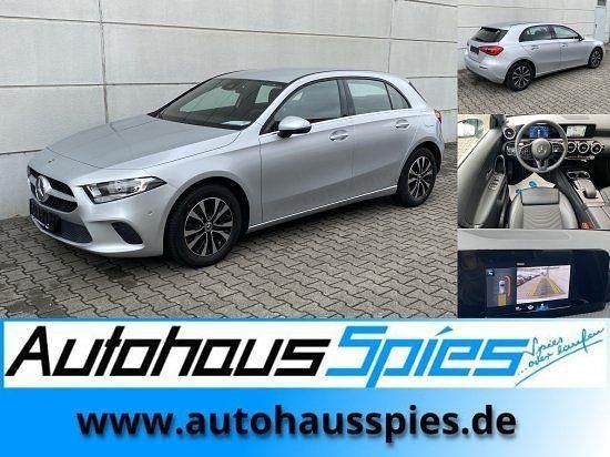 Iridiumsilber metalliclack (metallic) Gebraucht 2023 Mercedes A200 Business Limousine | 25.490 € (Guter Preis) - Bild 1/4