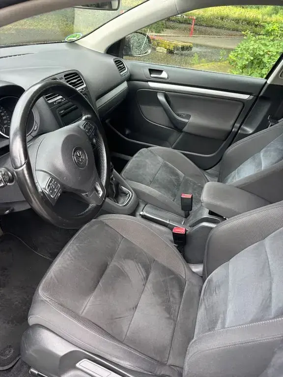 Gebraucht VW Golf VI 105 PS (77 kW) 2012 Braun Kombi