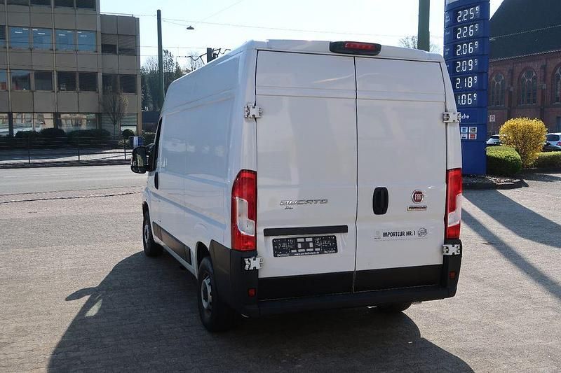 Gebraucht Fiat Ducato 140 PS (102 kW) 2021 Weiß Van
