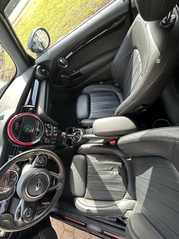 Gebraucht Mini John Cooper Works Cabriolet 231 PS (169 kW) 2020 Schwarz Cabrio