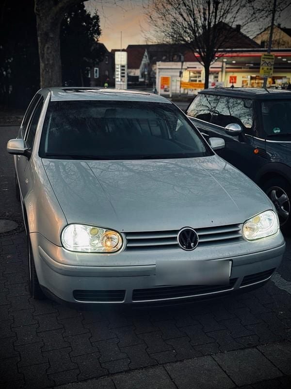 Gebraucht VW Golf 102 PS (75 kW) 1998 Grau Coupé