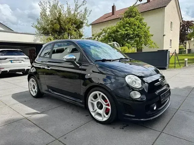 Gebraucht Abarth 500 135 PS (99 kW) 2010 Schwarz Kleinwagen