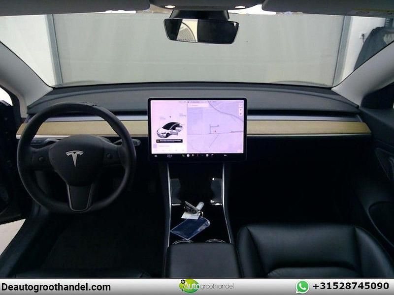Gebraucht Tesla Model 3 Standard Range 175 kW (238 PS) 2020 Schwarz Limousine