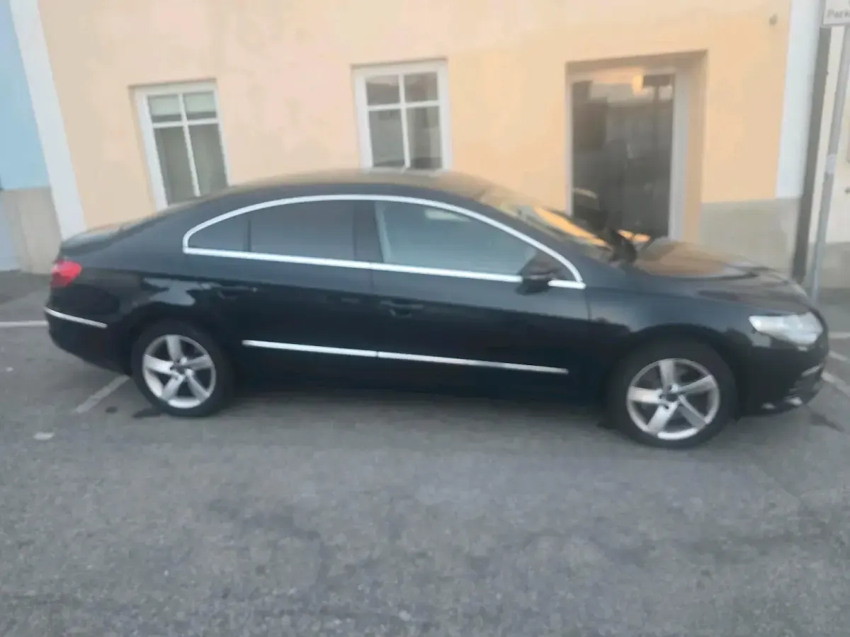 Gebraucht VW Passat 160 PS (117 kW) 2011 Limousine