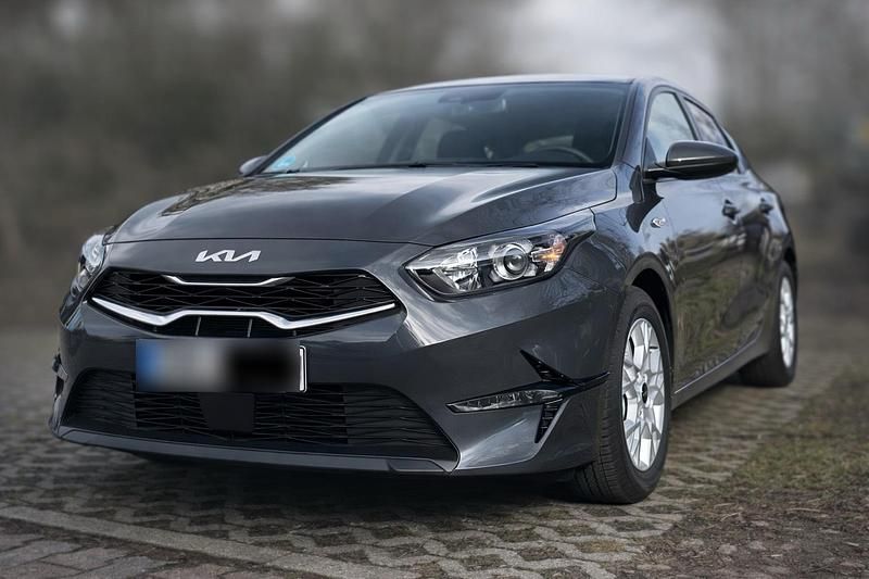 Gebraucht Kia Ceed Edition 7 101 PS (74 kW) 2022 Kleinwagen