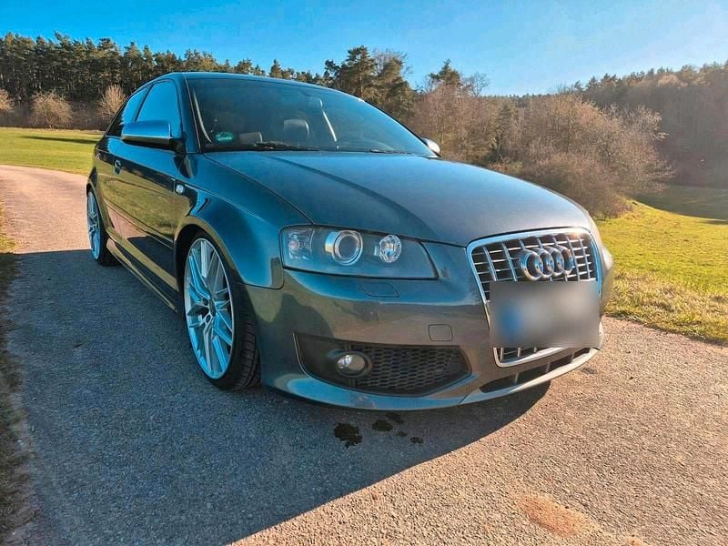 Usata Audi S3 Performance 265 CV (194 kW) 2007 Grigio Utilitaria
