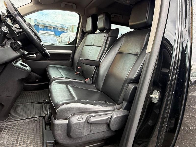 Gebraucht Opel Zafira Selection 177 PS (130 kW) 2020 Other Van / Kleinbus