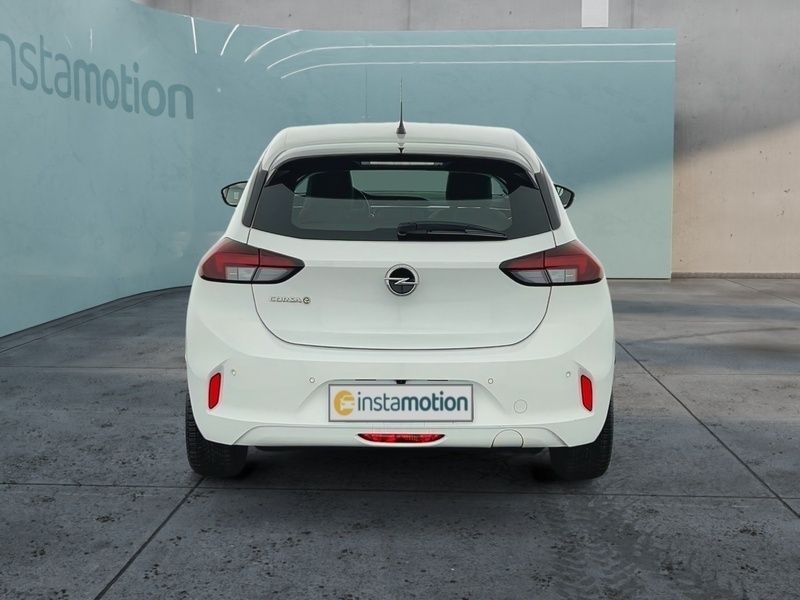 Gebraucht Opel Corsa-e 100 kW (136 PS) 2021 Weiß Kleinwagen