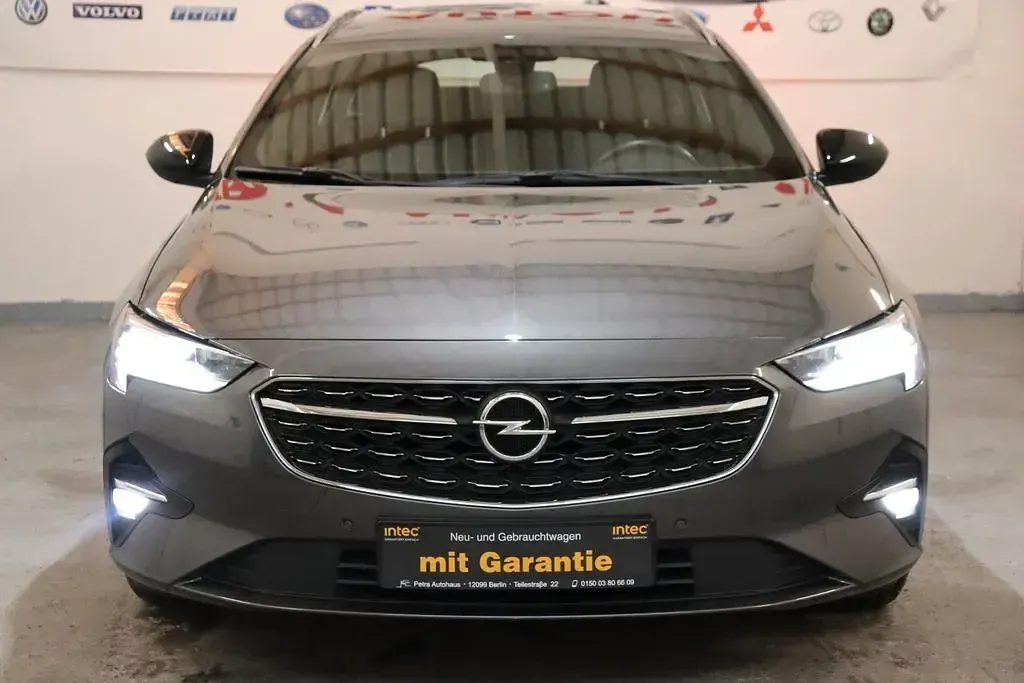 Gebraucht Opel Insignia Elegance 174 PS (127 kW) 2022 Grau Limousine