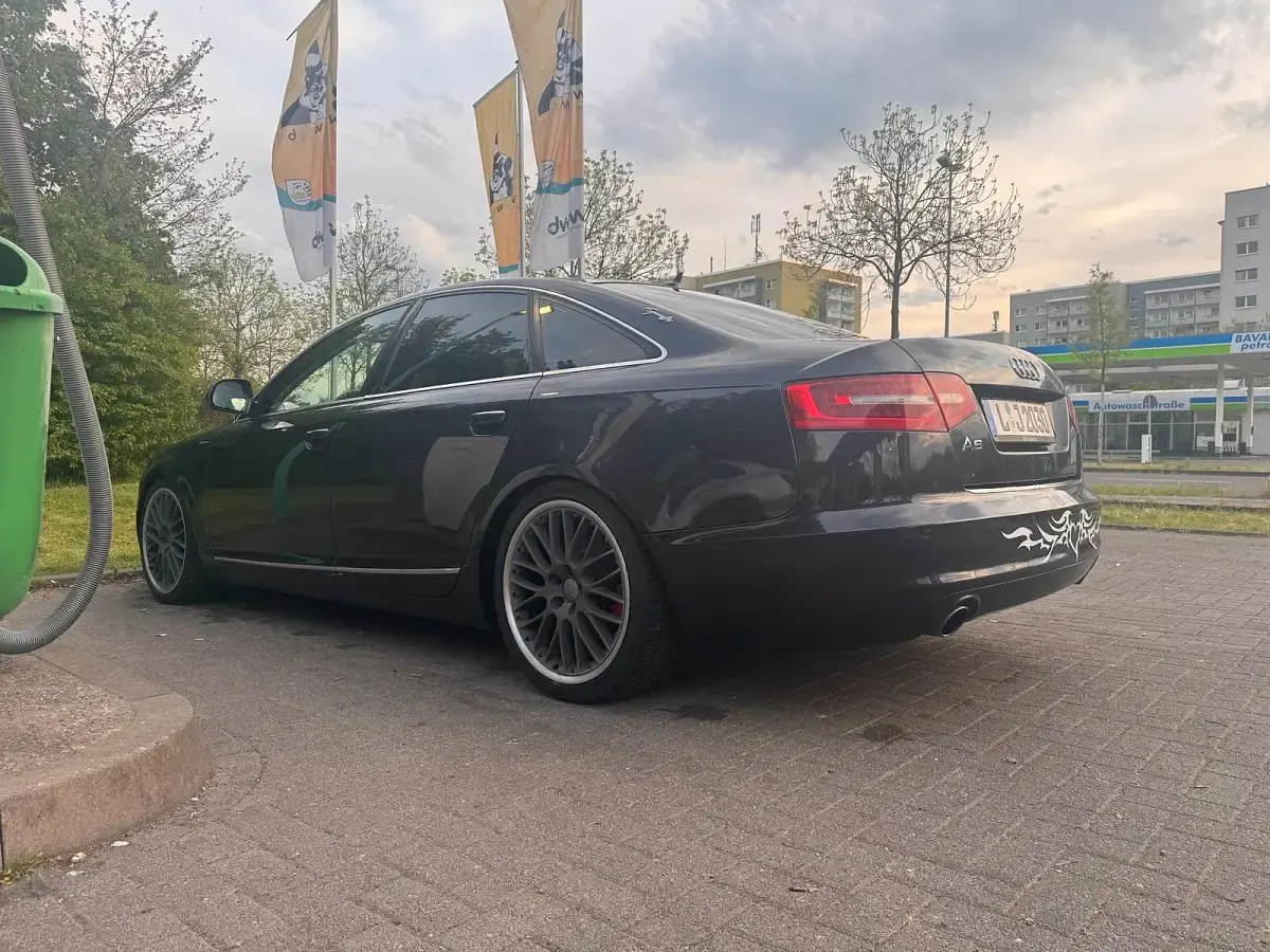 Gebraucht Audi A6 190 PS (139 kW) 2010 Schwarz Limousine
