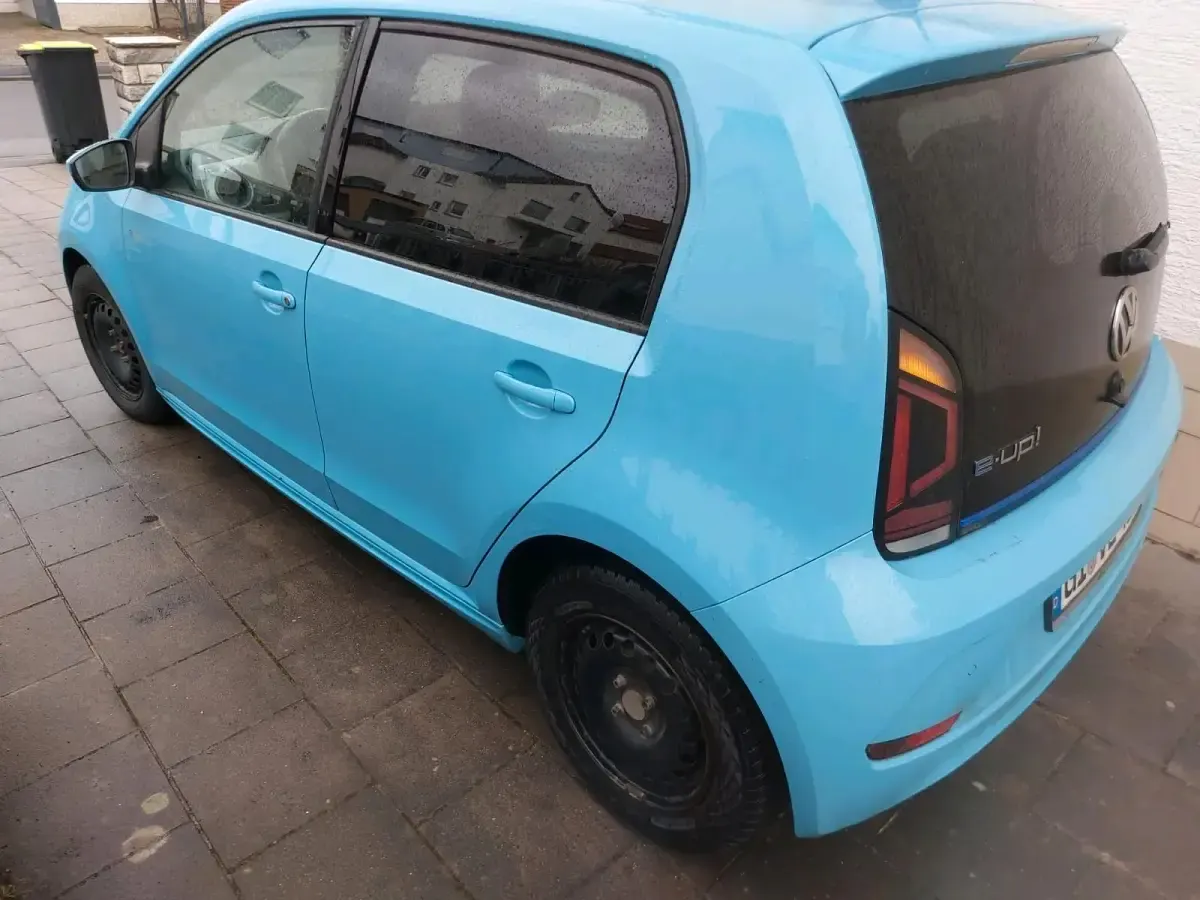 Gebraucht VW e-up! 44 kW (60 PS) 2016 Blau Kleinwagen