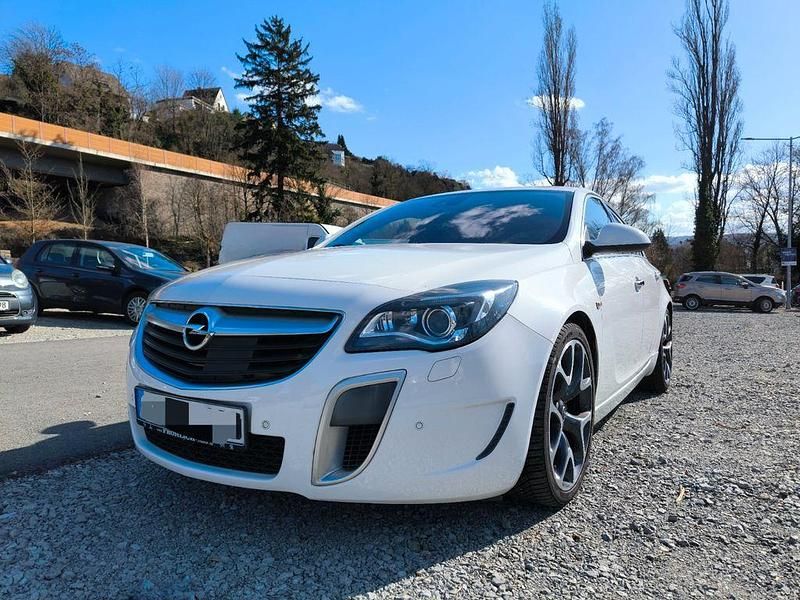 Gebraucht Opel Insignia OPC 325 PS (239 kW) 2015 Weiß Limousine