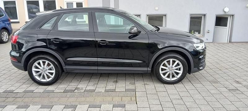 Gebraucht Audi Q3 Design 150 PS (110 kW) 2018 Schwarz SUV
