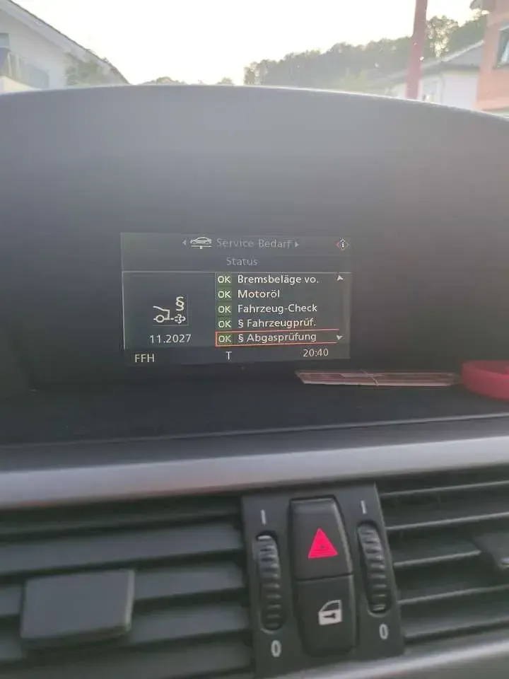 Gebraucht BMW 520 163 PS (119 kW) 2006 Silber Kombi