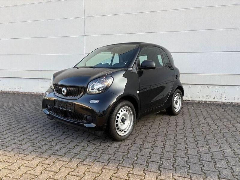 Gebraucht Smart ForTwo Electric Drive 60 kW (82 PS) 2019 Schwarz Kleinwagen