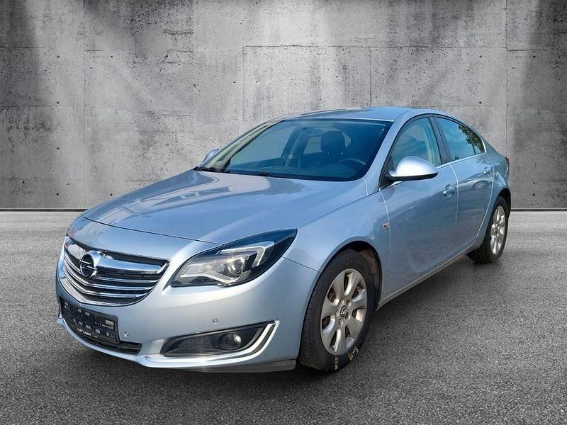 Gebraucht Opel Insignia Edition 131 PS (96 kW) 2014 Blau Limousine