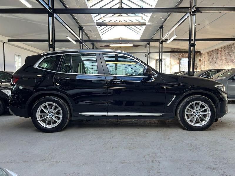 Gebraucht BMW X3 Performance 184 PS (135 kW) 2022 Schwarz SUV