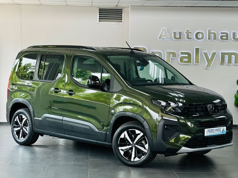 Neu Peugeot Rifter GT 131 PS (96 kW) 2025 Grün Van / Kleinbus