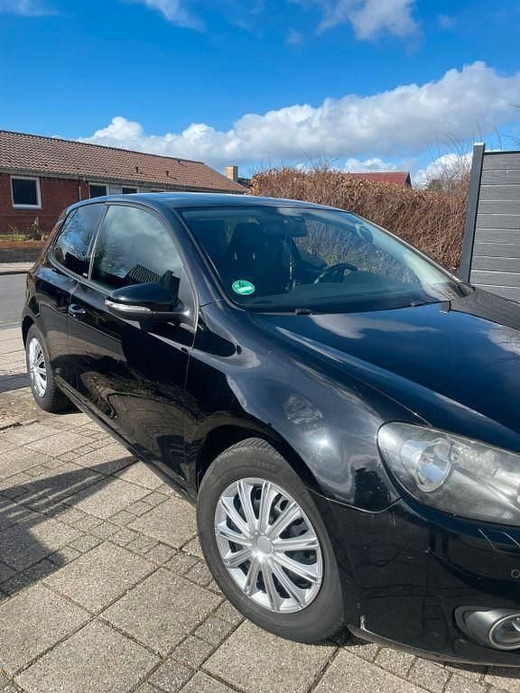 Gebraucht VW Golf VI Style 86 PS (63 kW) 2011 Schwarz Kleinwagen