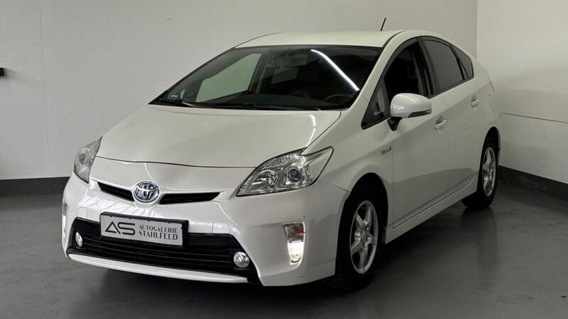 Weiß Gebraucht 2014 Toyota Prius Comfort Kleinwagen | 10.499 € (Guter Preis) - Bild 1/4