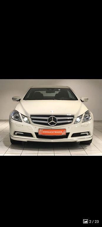 Gebraucht Mercedes E350 292 PS (214 kW) 2010 Weiß Coupé