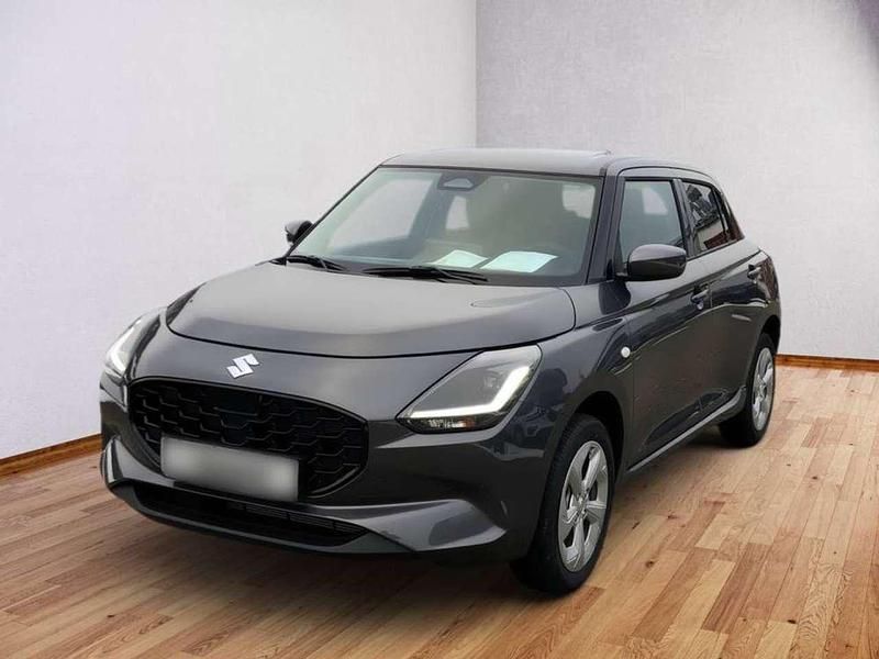 Mineral gray metallic Neu 2025 Suzuki Swift Comfort Kleinwagen | 20.680 € - Bild 1/4