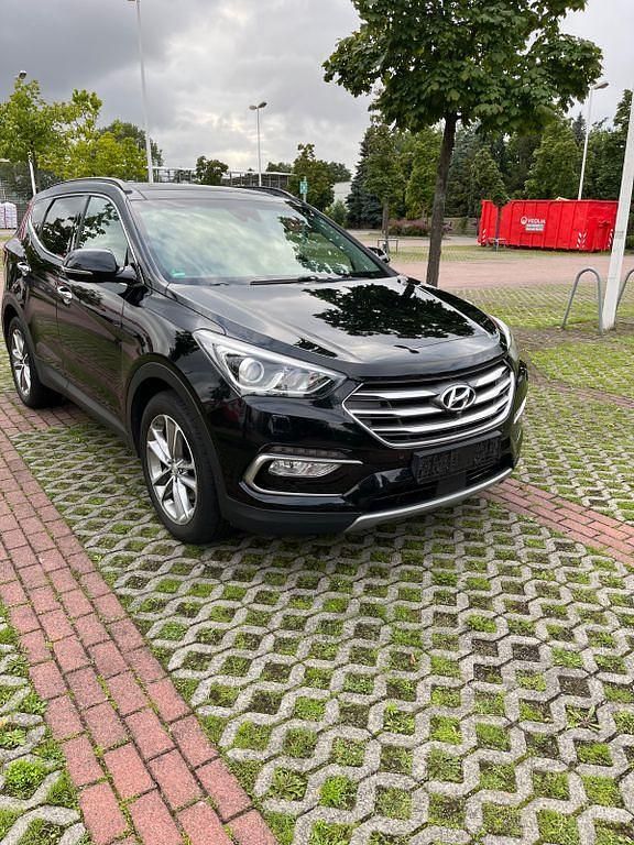 Schwarz Gebraucht 2016 Hyundai Santa Fe Style SUV | 13.800 € (Guter Preis) - Bild 1/4