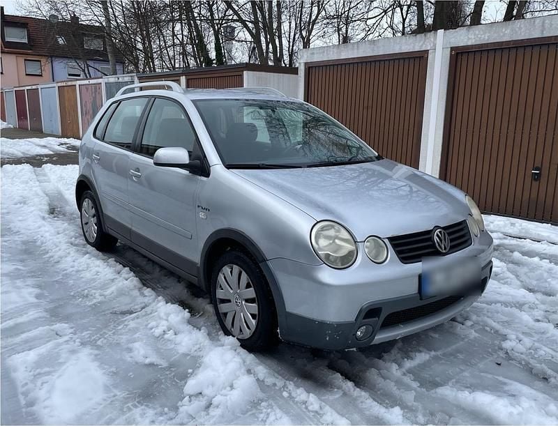 Gebraucht VW Polo Cross 75 PS (55 kW) 2004 Silber Kleinwagen