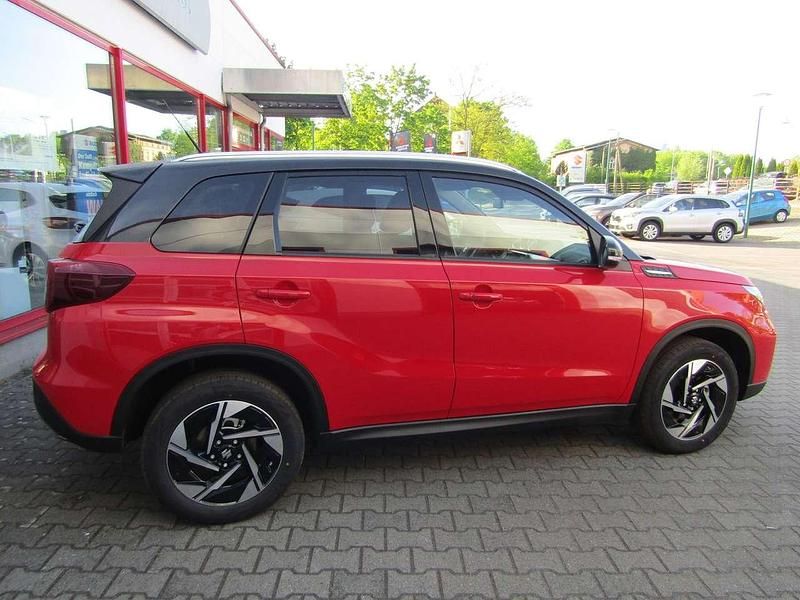 Neu Suzuki Vitara GLX 129 PS (94 kW) 2025 Bright red/ cosmic black pearl SUV