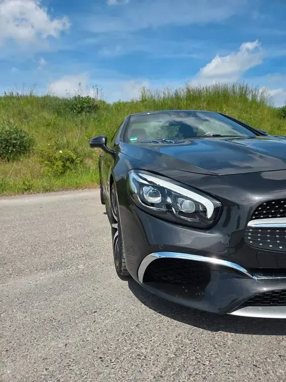 Gebraucht Mercedes SL500 Edition 455 PS (334 kW) 2020 Grau Cabrio